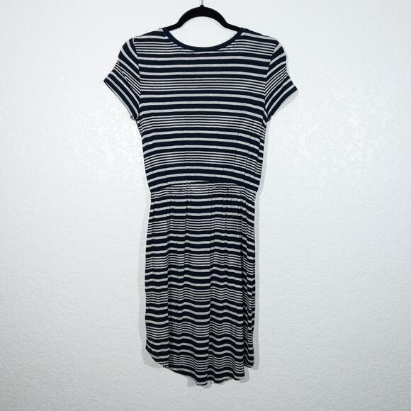 Olive‎ & Oak Navy Stripe Coastal Jersey Knit Dress Size Small - Picture 6 of 6